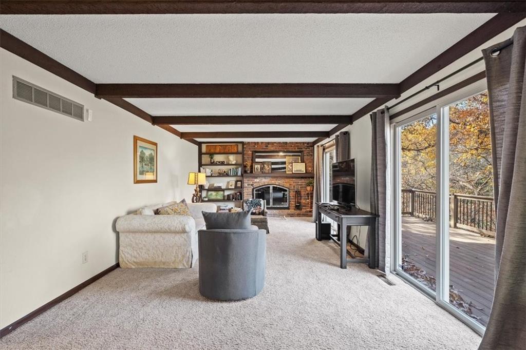 Homes for Sale in Parkville, MO 64152 | 6532 NW Melody Court