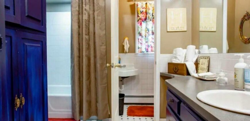 Homes for Sale in Liberty, MO 64068 | 245 N Main Street