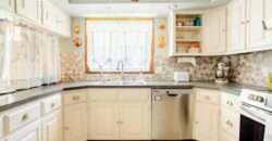 Homes for Sale in Liberty, MO 64068 | 245 N Main Street