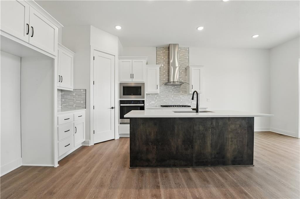 Homes for Sale in Kansas City, MO 64155 | 1607 NW 105th Terrace