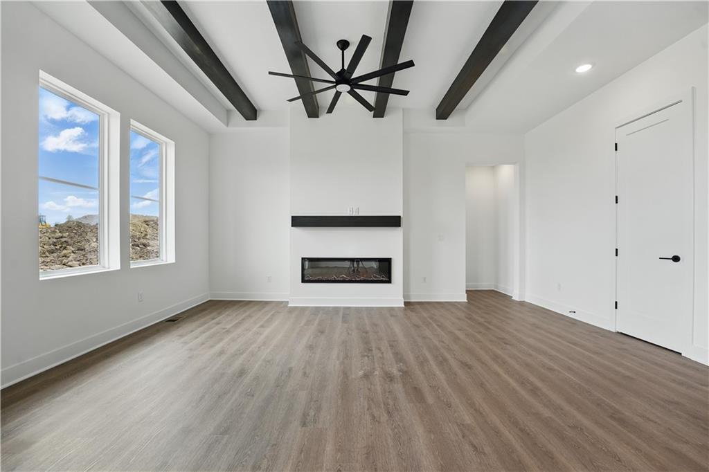 Homes for Sale in Kansas City, MO 64155 | 1607 NW 105th Terrace