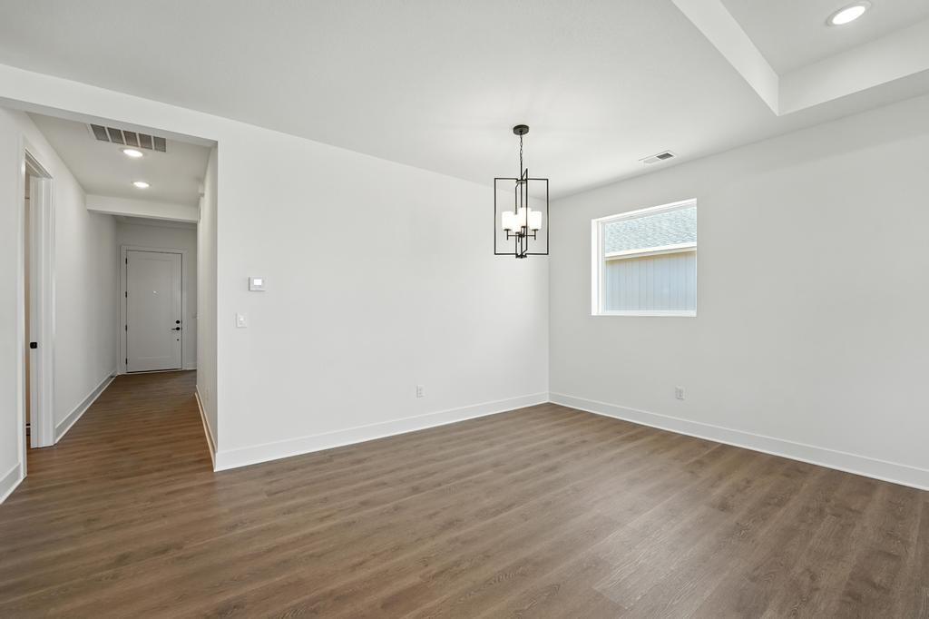 Homes for Sale in Kansas City, MO 64155 | 1611 NW 105th Terrace