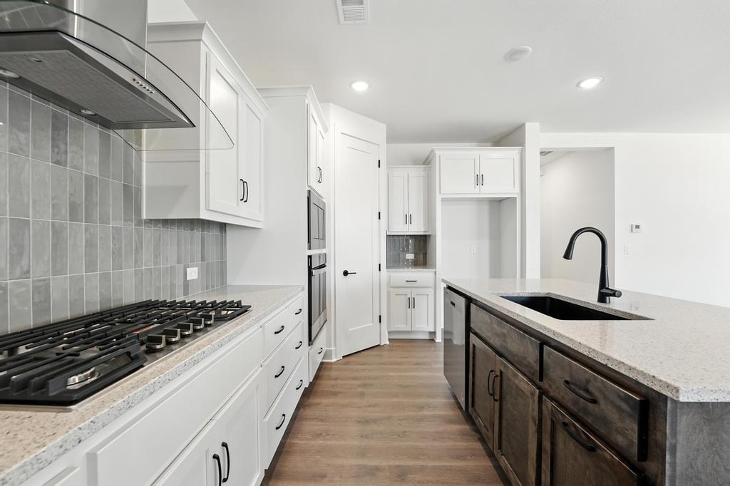 Homes for Sale in Kansas City, MO 64155 | 1611 NW 105th Terrace