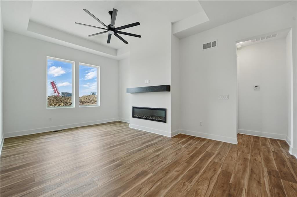 Homes for Sale in Kansas City, MO 64155 | 1615 NW 105th Terrace