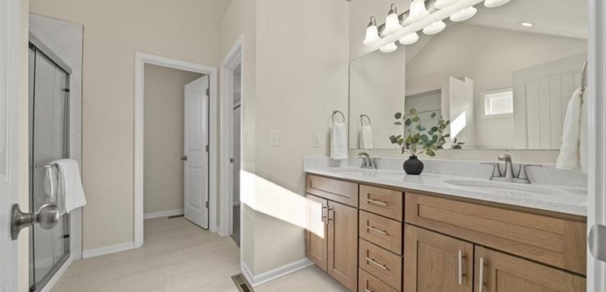 Homes for Sale in Kansas City, MO 64155 | 1015 NW 91 Terrace