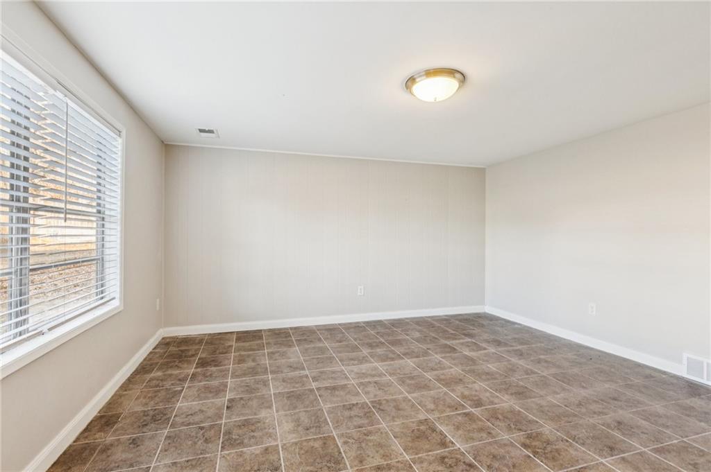 Homes for Sale in Kansas City, MO 64119 | 5601 NE San Rafael Drive