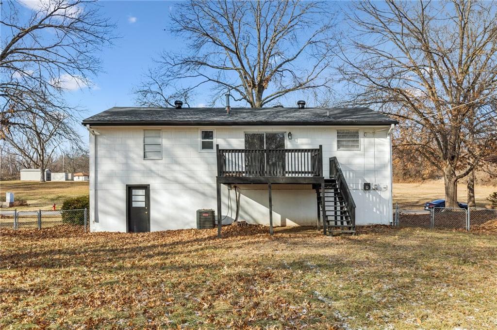 Homes for Sale in Kansas City, MO 64119 | 5601 NE San Rafael Drive