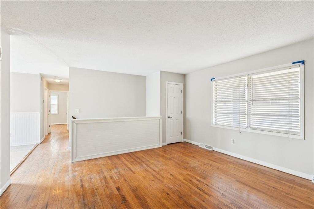 Homes for Sale in Kansas City, MO 64119 | 5601 NE San Rafael Drive