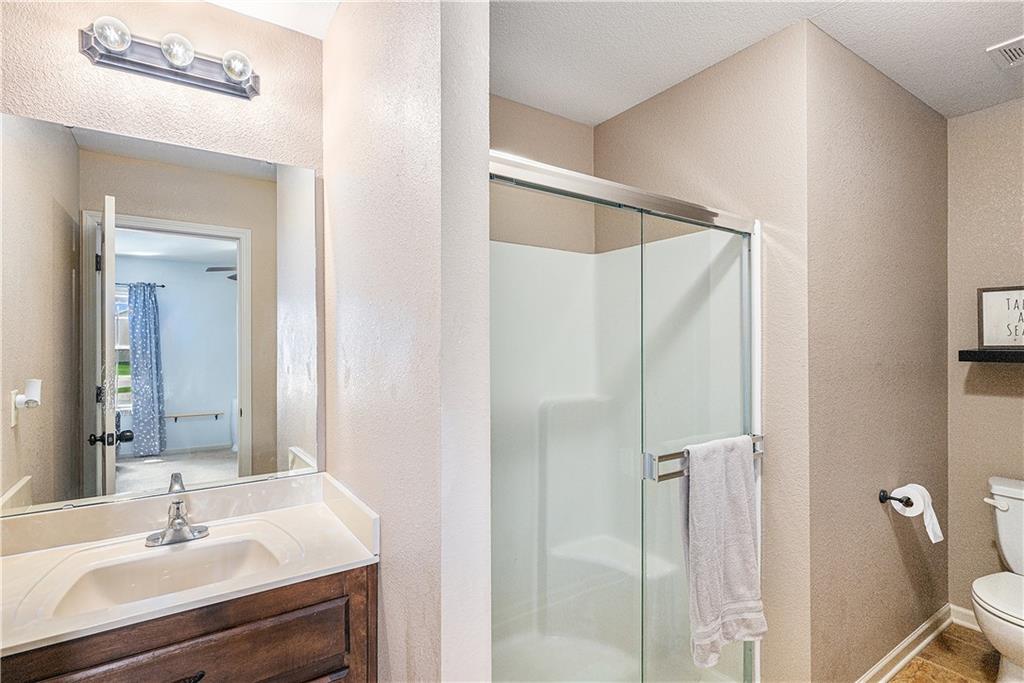 Homes for Sale in Kansas City, MO 64156 | 11684 N Ewing Avenue