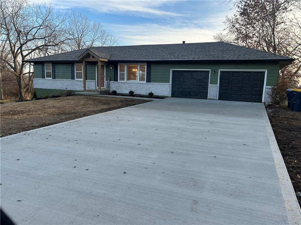 Homes for Sale in Kansas City, MO 64118 | 301 NW 81st Street