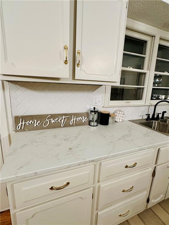 Homes for Sale in Kansas City, MO 64118 | 301 NW 81st Street