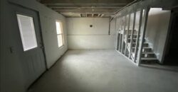 Homes for Sale in Kansas City, MO 64154 | 8547 N Robinhood Avenue