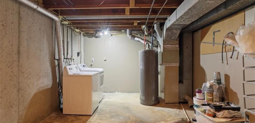 Homes for Sale in Kansas City, MO 64155 | 520 NW 88th Terrace