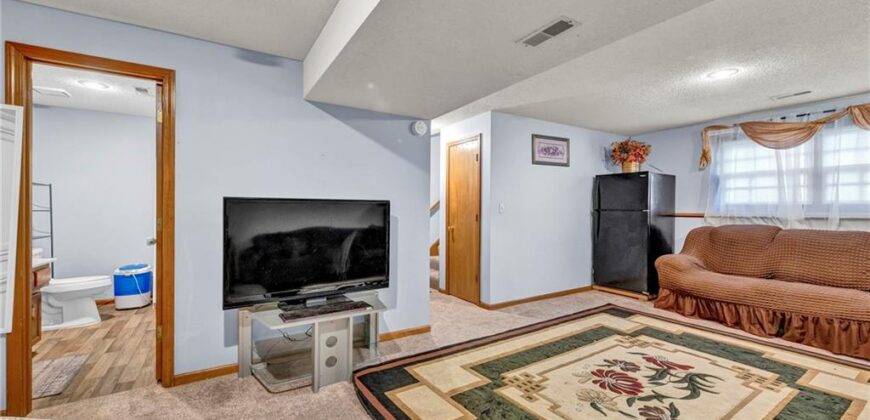 Homes for Sale in Pleasant Valley, MO 64068 | 6807  T Gabbert Drive