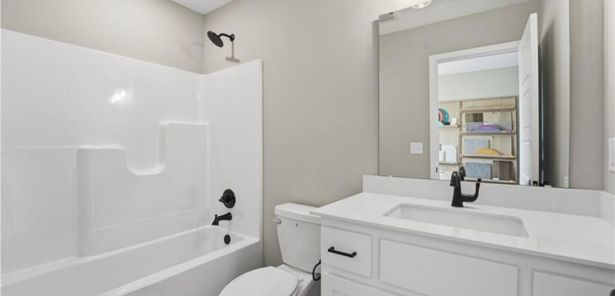 Homes for Sale in Kansas City, MO 64157 | 11115 N Glenwood Avenue