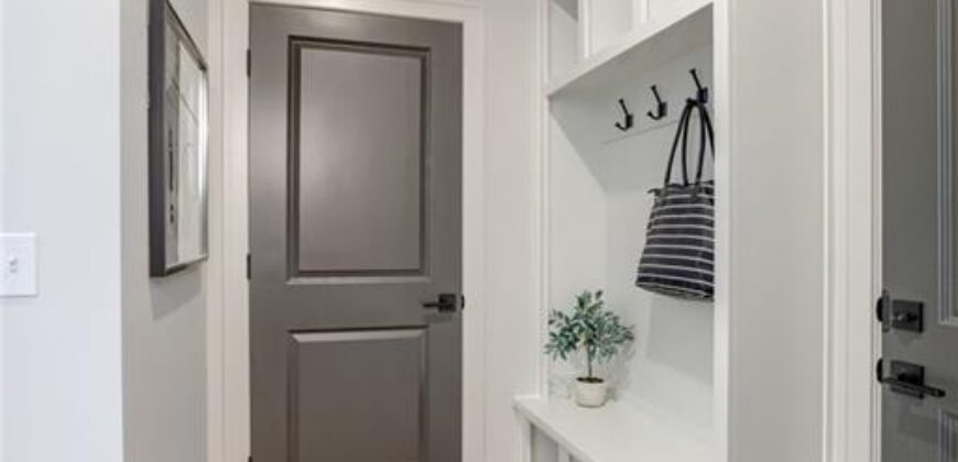 Homes for Sale in Parkville, MO 64152 | 13504  Terrace Park Drive