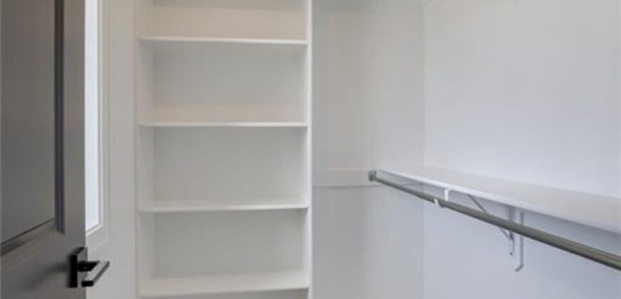 Homes for Sale in Parkville, MO 64152 | 13504  Terrace Park Drive