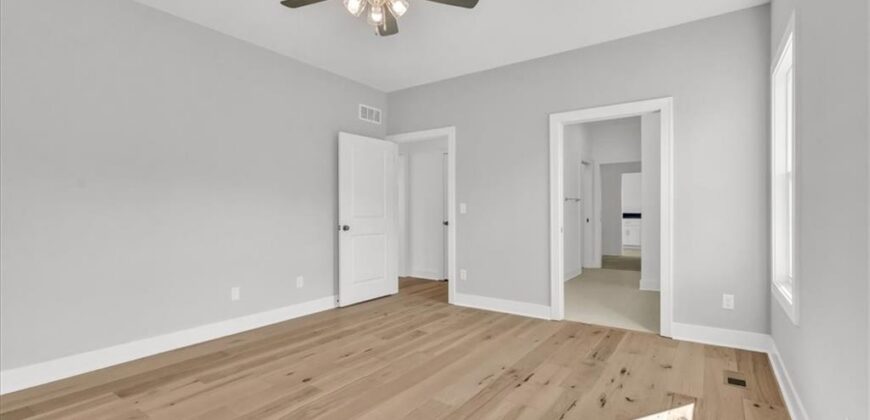 Homes for Sale in Kansas City, MO 64158 | 8137 N Farley Avenue