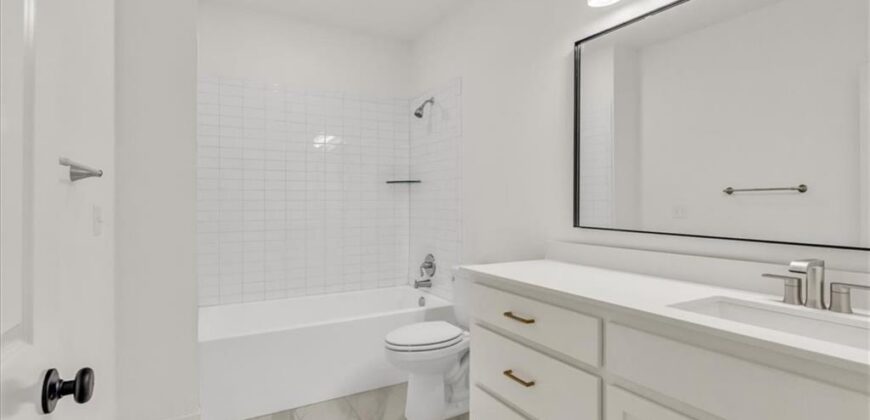 Homes for Sale in Kansas City, MO 64158 | 8137 N Farley Avenue