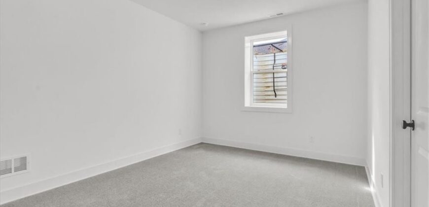 Homes for Sale in Kansas City, MO 64158 | 8137 N Farley Avenue