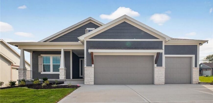 Homes for Sale in Platte City, MO 64079 | 12425  Empress Street