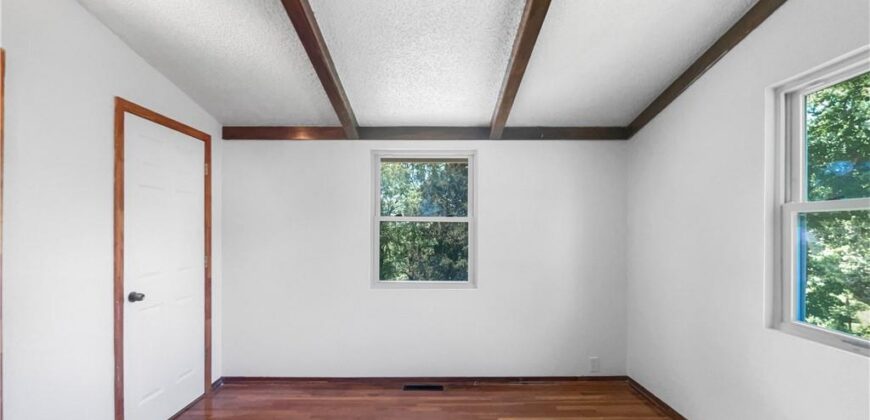 Homes for Sale in Kansas City, MO 64117 | 2939 NE Jewett Street