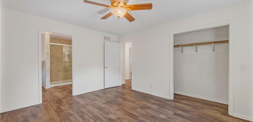 Homes for Sale in Platte City, MO 64079 | 38  Hillcrest Drive