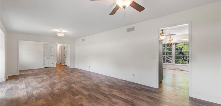 Homes for Sale in Platte City, MO 64079 | 38  Hillcrest Drive