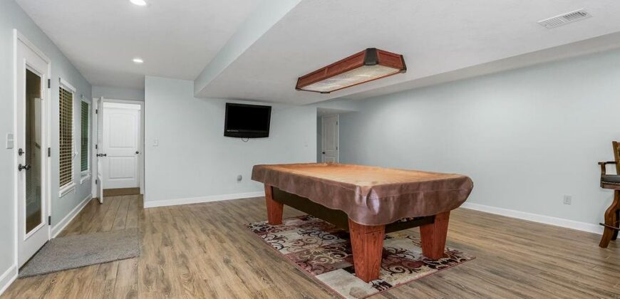 Homes for Sale in Smithville, MO 64089 | 18406  Rock Ridge North