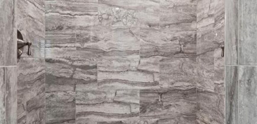 Homes for Sale in Parkville, MO 64152 | 6325  Edgewater Drive