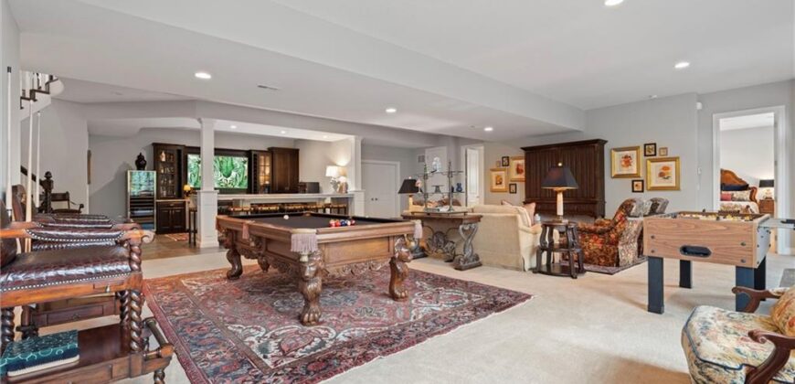 Homes for Sale in Parkville, MO 64152 | 6325  Edgewater Drive