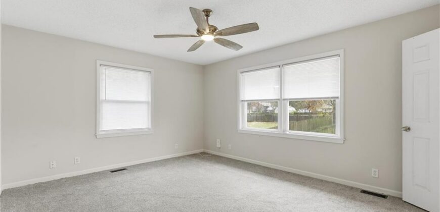 Homes for Sale in Kansas City, MO 64155 | 11018 N Kenwood Avenue