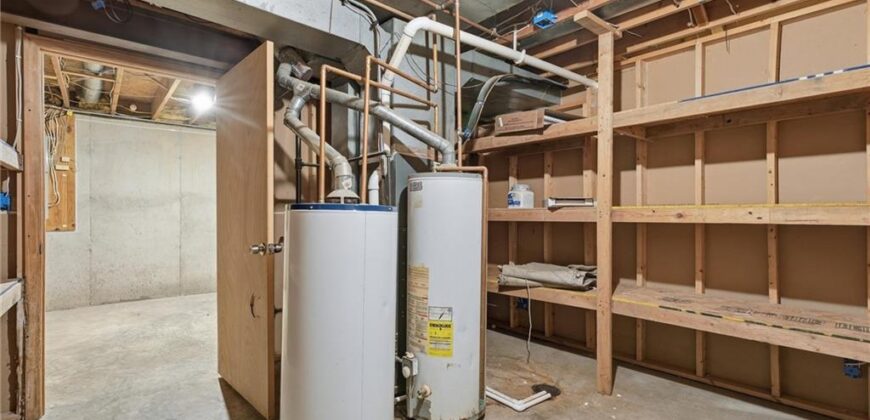 Homes for Sale in Kansas City, MO 64155 | 11018 N Kenwood Avenue