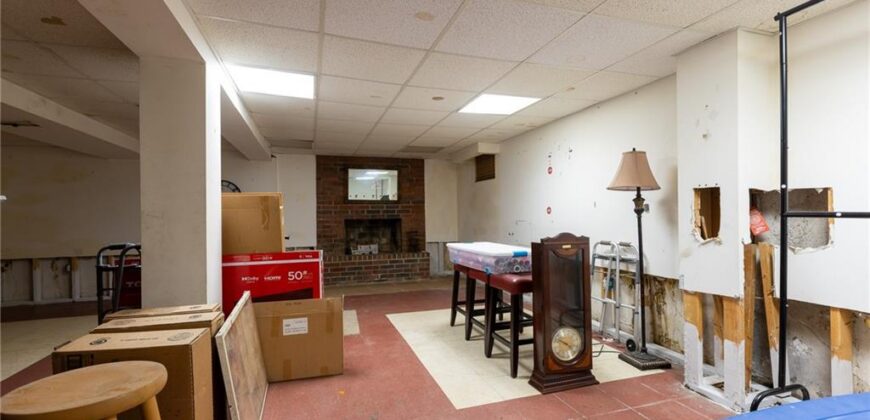 Homes for Sale in Kansas City, MO 64118 | 6000 N Wyandotte Street