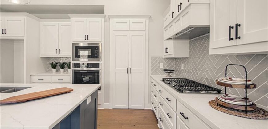 Homes for Sale in Platte City, MO 64079 | 12435  Appaloosa Street