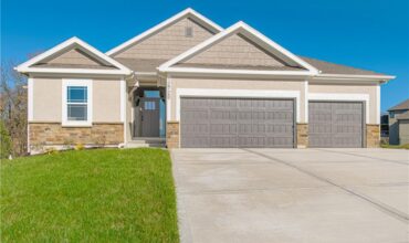 Homes for Sale in Platte City, MO 64079 | 12435  Appaloosa Street