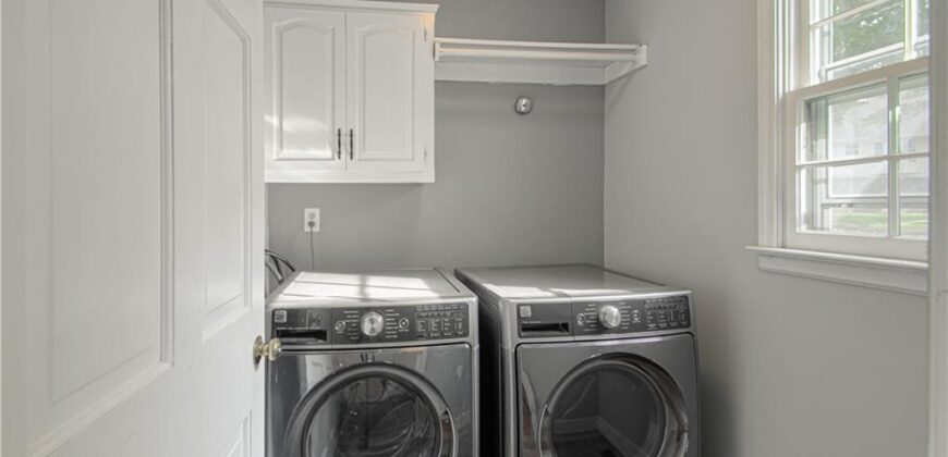 Homes for Sale in Liberty, MO 64068 | 1323  Amesbury Avenue