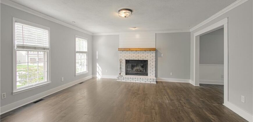 Homes for Sale in Liberty, MO 64068 | 1323  Amesbury Avenue