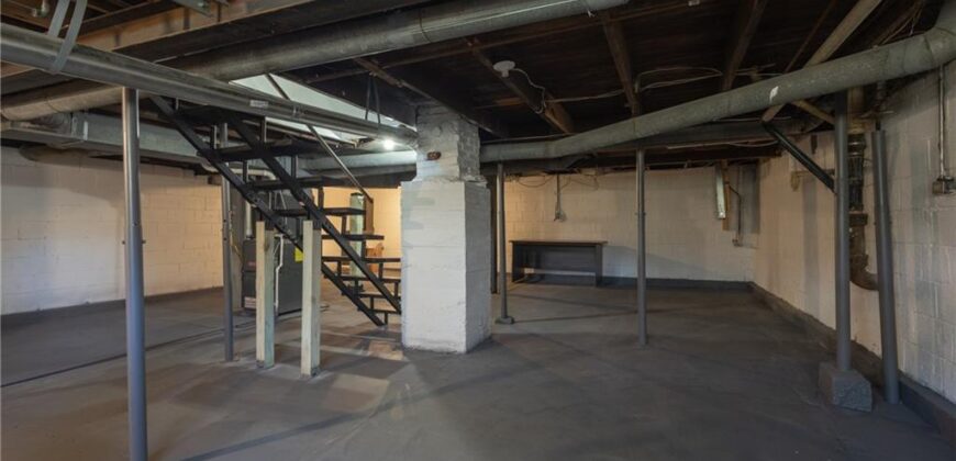 Homes for Sale in Kansas City, MO 64117 | 3637 N Monroe Avenue