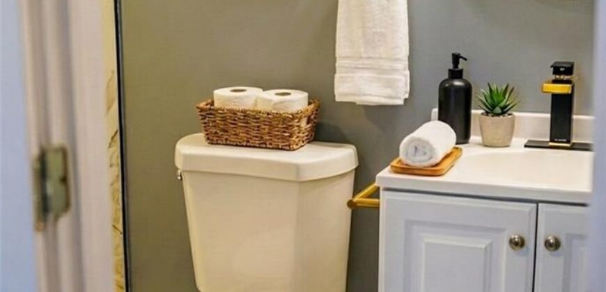 Homes for Sale in Kansas City, MO 64151 | 7412 N Strathbury Avenue