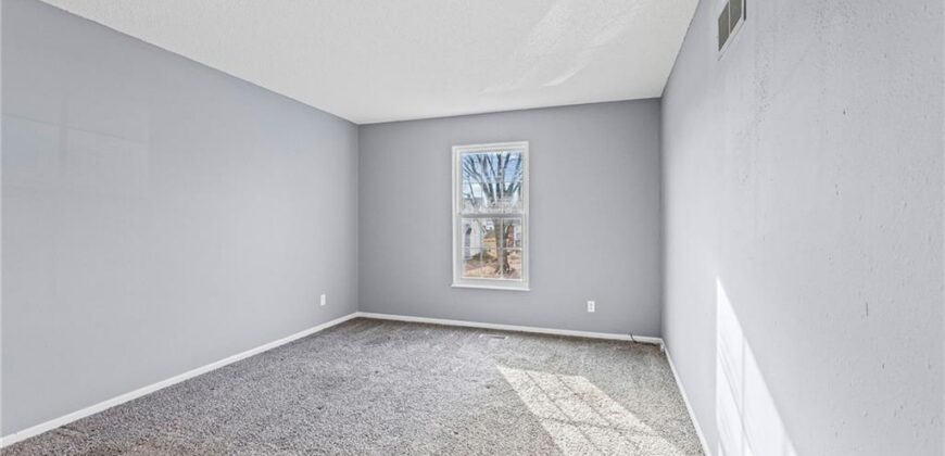 Homes for Sale in Liberty, MO 64068 | 1422  La Chateau Drive