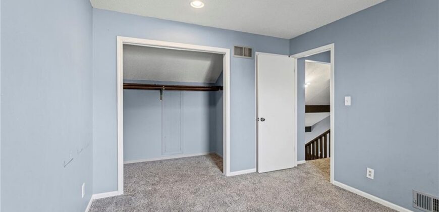 Homes for Sale in Liberty, MO 64068 | 1422  La Chateau Drive