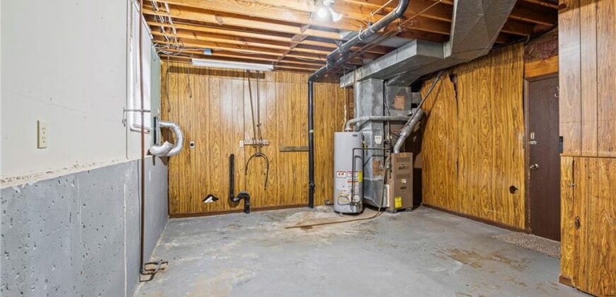 Homes for Sale in Liberty, MO 64068 | 1422  La Chateau Drive