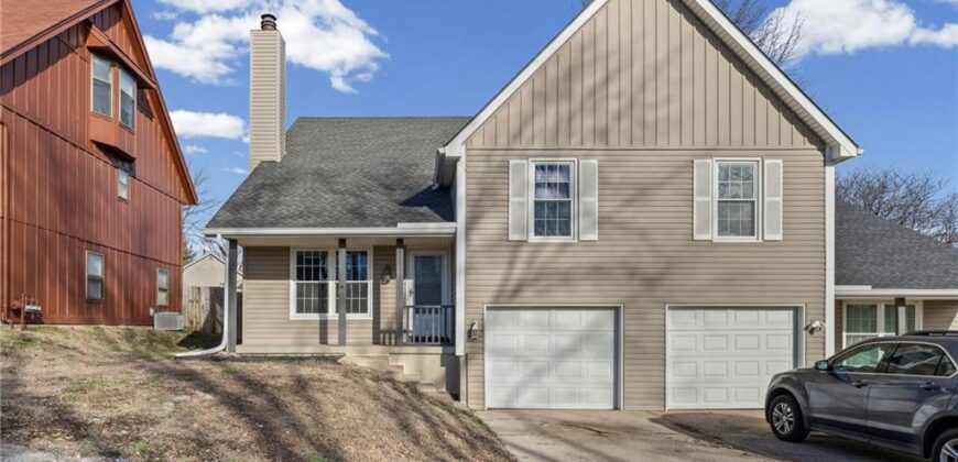 Homes for Sale in Liberty, MO 64068 | 1422  La Chateau Drive