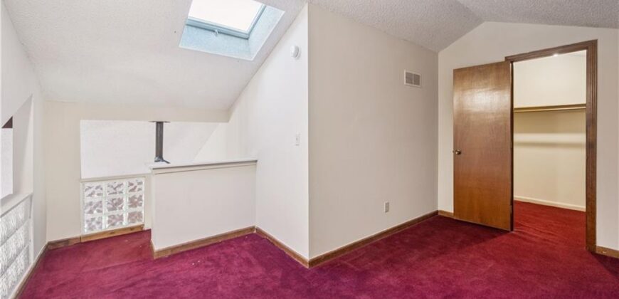 Homes for Sale in Gladstone, MO 64119 | 7044 N Askew Avenue