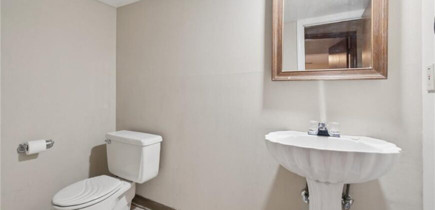 Homes for Sale in Gladstone, MO 64119 | 7044 N Askew Avenue