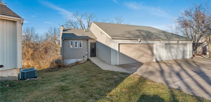 Homes for Sale in Gladstone, MO 64119 | 7044 N Askew Avenue