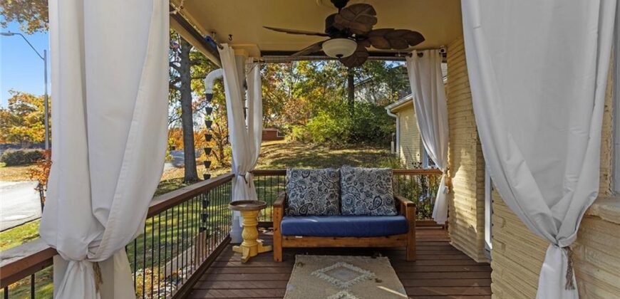 Homes for Sale in Kansas City, MO 64151 | 6204 N Robinhood Lane