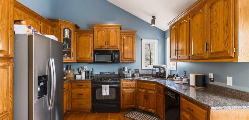 Homes for Sale in Smithville, MO 64089 | 303  Porter Drive