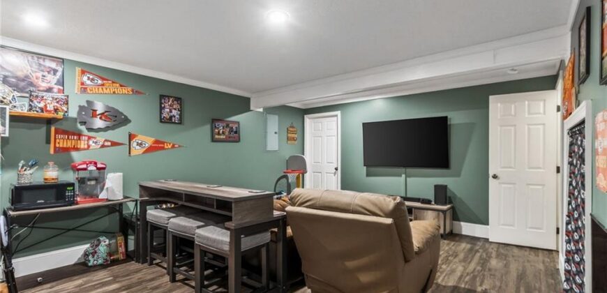 Homes for Sale in Smithville, MO 64089 | 303  Porter Drive